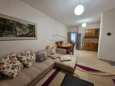 Tirane, jepet me qera apartament 2+1 Kati 1, 100 m² 475 € (UNAZA E RE)
