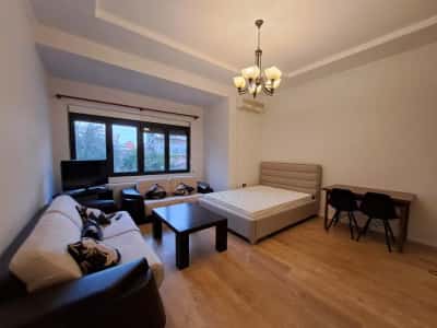 JEPET ME QERA ,STUDIO, GARSONIERE TEK PAZARI I RI
