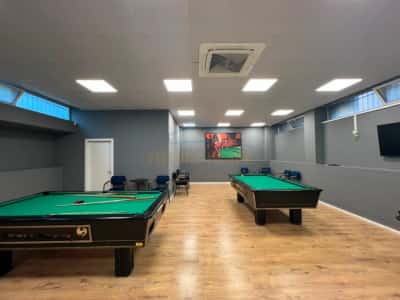 Tirane, shitet ambjent biznesi Kati -1, 250 m² 450.000 € (Vasil shanto)