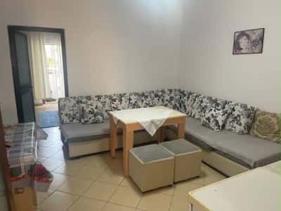 Apartament 1+1 per qera prane Fakultetit te Mjekesise !