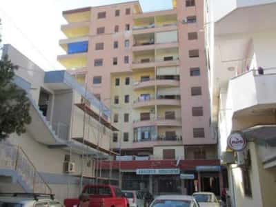Fier, Shitet Ambjent Biznesi/Njesi me siperfaqe 114 m², Cmimi Referues 8.960.000 Leke, (Lagjja “Apollonia”)