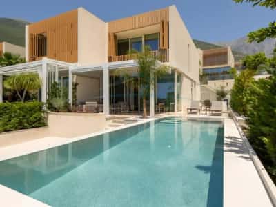 Dhermi - Palase, shitet Vile 2 Katshe Kati 0, 215 m² 1.500.000 € (Green Coast)