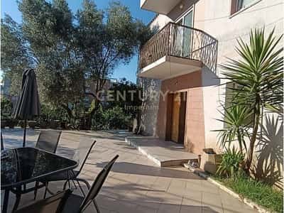 Vilë Private 2 kateshe 3+1+2 me Qira në Kombinat | Oborr i Madh, Garazh dhe Privatësi Maksimale