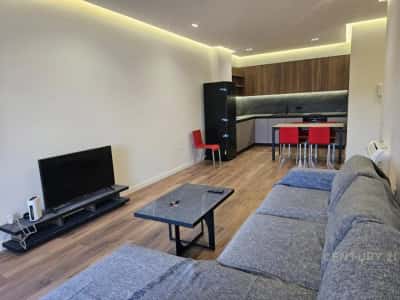 Tirane, jepet me qera apartament 1+1 Kati 6, 79 m² 500 € (Materniteti i Ri)