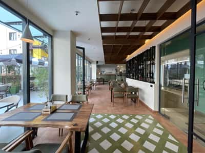 SHITET BIZNES RESTORANT NE KOMPLEKSIN GRAND GALLERY, YZBERISHT