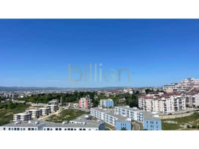 Tirane, shitet 2+1+Ballkon , 239 m² 180.000 € (Fresk,Rruga e Dajtit)