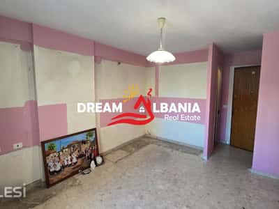 Shitet garsoniere ne Qender prane Piazza (ID 4101895)