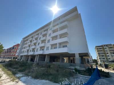 🏢 SHITET – 270 m² GARAZH / AMBIENT INVESTIMI