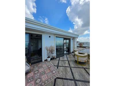 +355693150128.  Luxury Penthouse Për Shitje në Plazh, Durrës