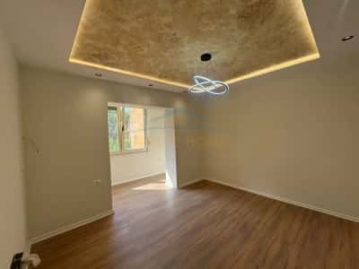 Tirane, shitet apartament 1+1 Kati 2, 46 m² 140.000 € (Asim Vokshi)