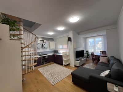 Qera,Duplex + Post Parkimi, Liqeni i Thate, Tirane