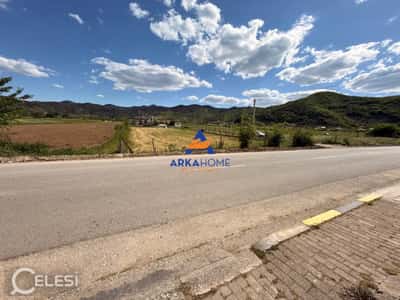 SHITET TOKE 1558 M2 "FORTUZAJ,TIRANE " 14.000.000 LEKE