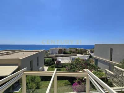 Dhermi - Palase, shitet apartament 3+1+Ballkon Kati 2, 156 m² 850.000 €