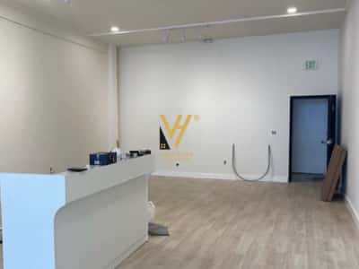 Tirane, jepet me qera ambjent biznesi Kati 0, 35 m² 1.100 € (ISH EKSPOZITA)