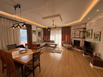 Penthouse 2+1 me oxhak dhe verandë në Fresk për qira 🏡🔥