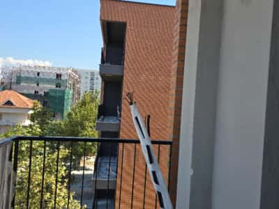 Tirane, shitet nga Pronari, pa-komision apartament 2+1+Ballkon Kati 3, 109 m² (KAMEZ)