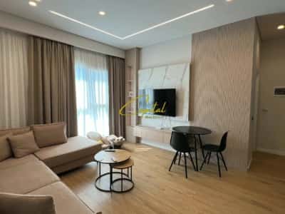 Vlore, jepet me qera apartament 1+1 Kati 3, 60 m² 700 € (VLORE)