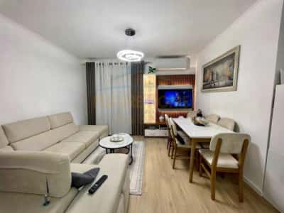 Shqiperi, shitet apartament 2+1 Kati 6, 80 m² 14.600.000 € (Kinostudio, Tiranë)