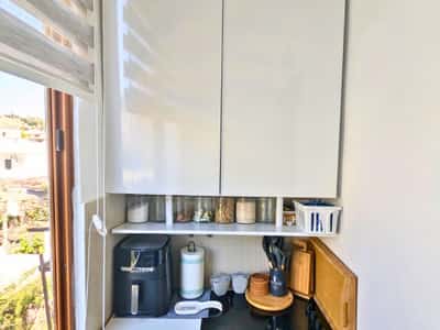 Shitet apartament 1+1 ne Vlore , Zone Qendore .