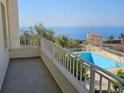 NE SHITJE APARTAMENT 1+1, DHERMI