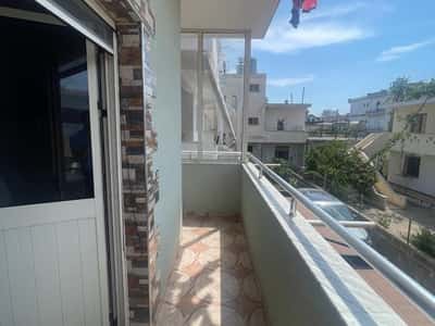 JEPET ME QIRA AFATGJATË KATI I DYTË I NJË VILE PRANË KRYQIT TË KUQ, DURRËS