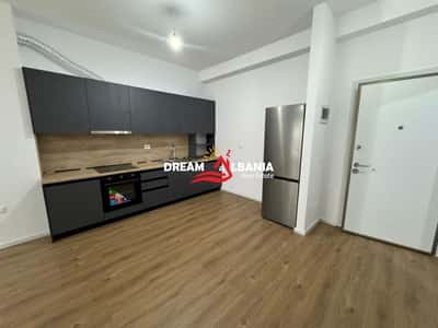 Jepet me qera zyre me qera ne Ali Dem(ID 42611553)