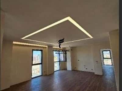 ZYRE ME QERA 106 M2 FUSHA E AVIACIONIT 63.000 LEKE FH-90619