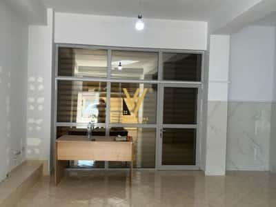 JEPET AMBIENT BIZNESI 65 M2 ME QIRA TE RRUGA E DURRESIT 50.000 LEKE